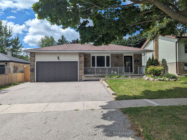 75 Bronte Crescent