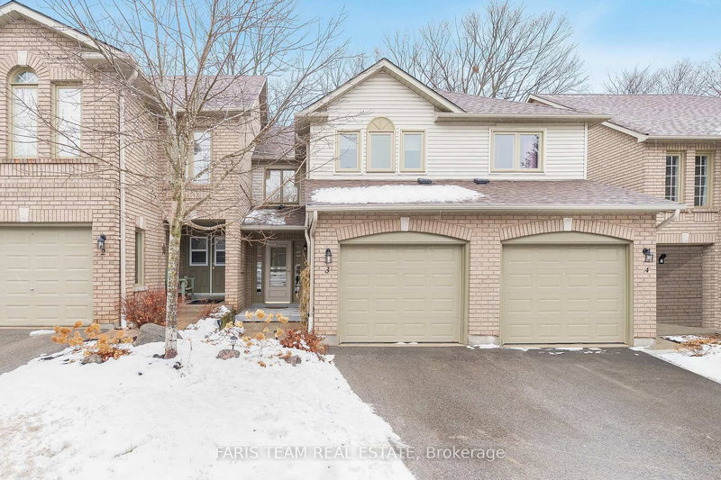 3 - 492 Laclie St, Orillia, L3V 7V2 | Image 2