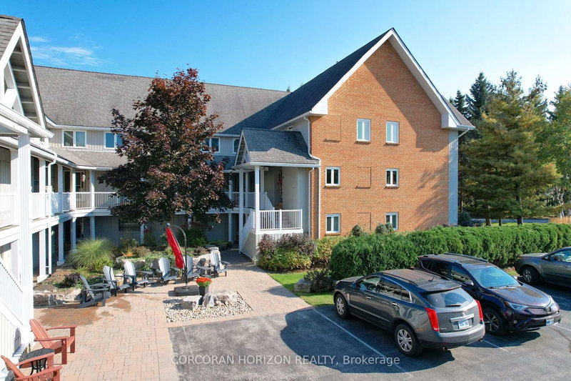 42 - 28 Ramblings Way, Collingwood, L9Y 5C6 | Image 2