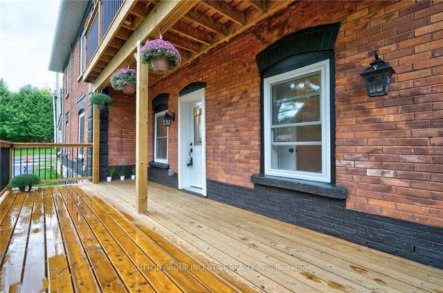 2 - 234 LACLIE Street