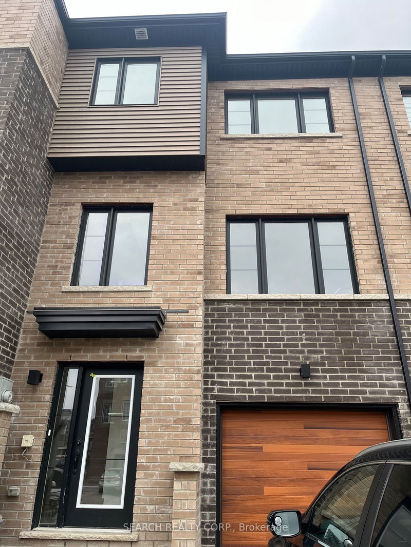 home for lease on 3 Pumpkin Corner Crescent