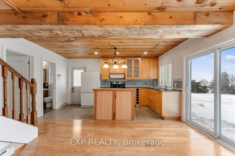 home for lease on 1882B Woods Bay Road