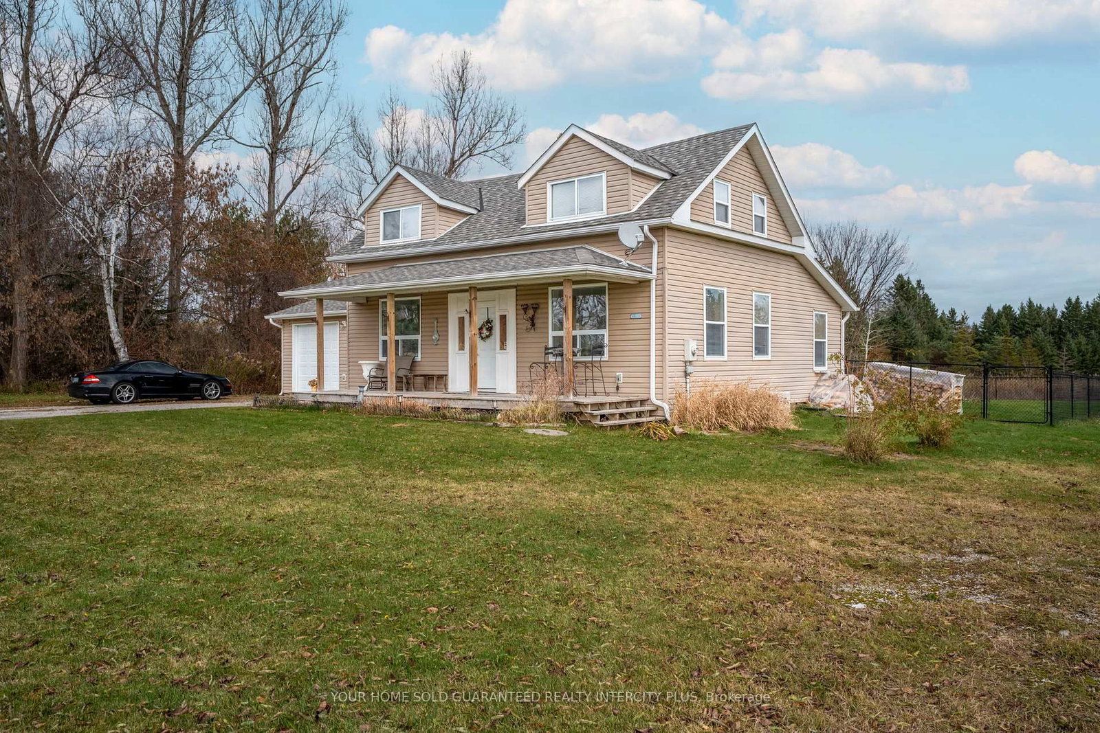 Listing Image 4