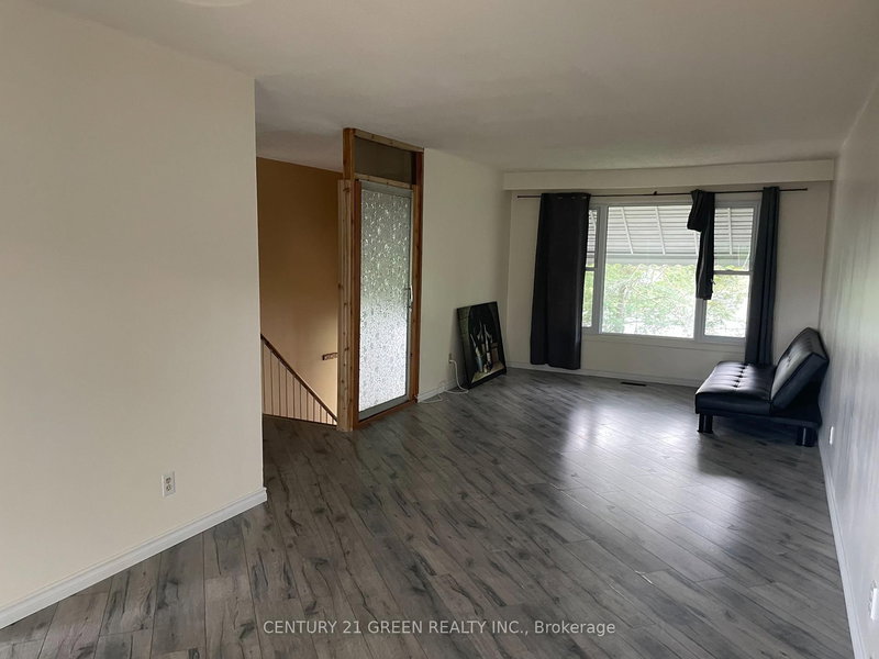 Main - 6 Wall Crt, Barrie, L4M 5A4 | Image 2