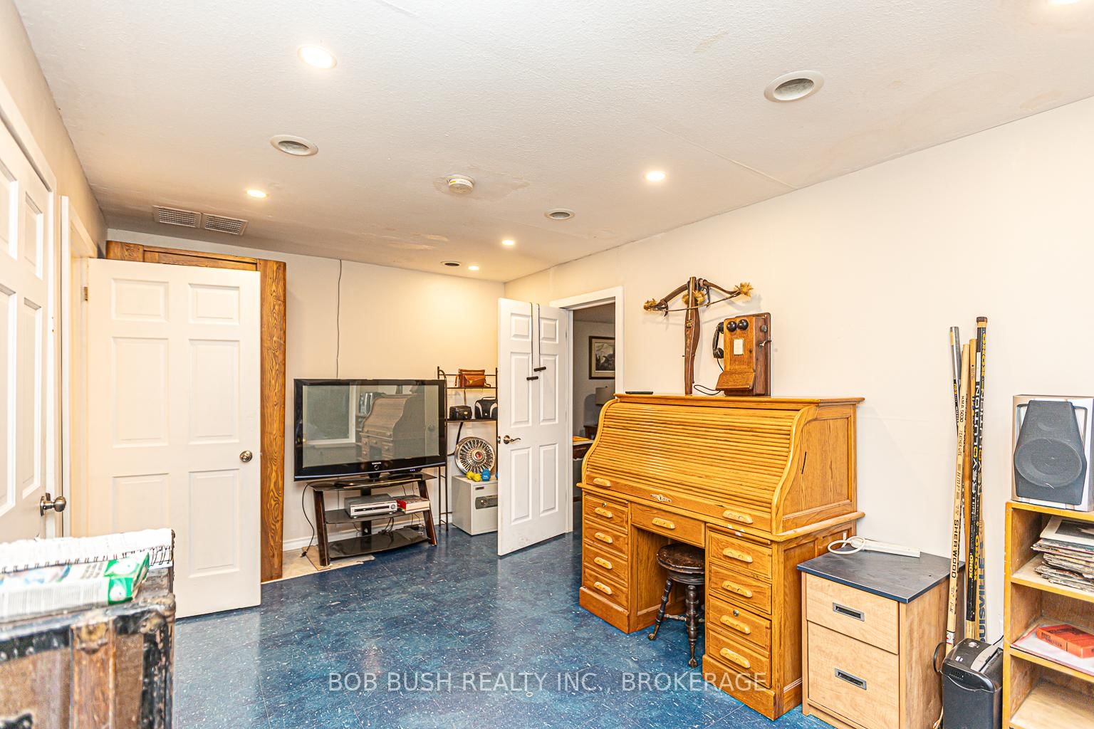 Listing Image 35