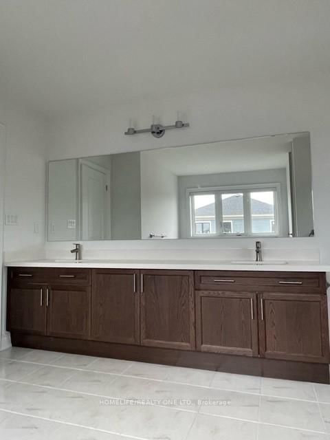 47 Autumn Dr, Wasaga Beach, L9Z 0K7 | Image 3