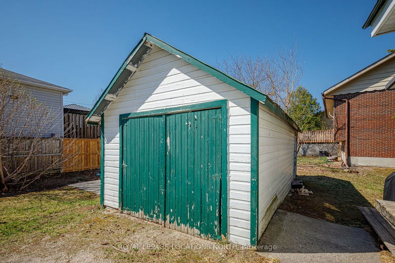 PART 2 2 Spruce St  Collingwood, L9Y 3G6 | Image 13