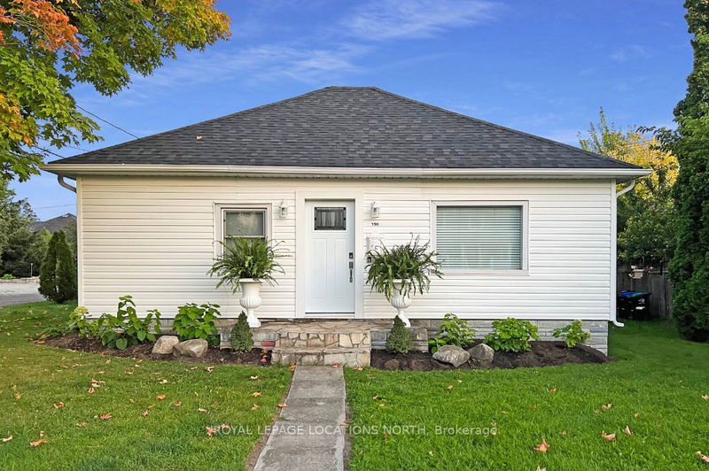 home for sale on 196 Simcoe Street