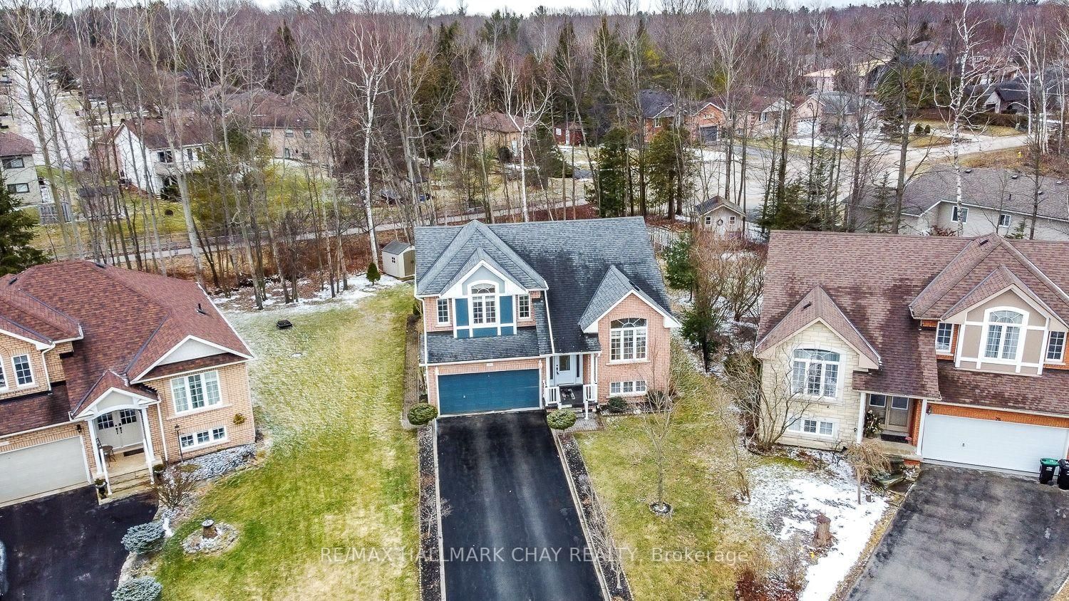Listing Image 4