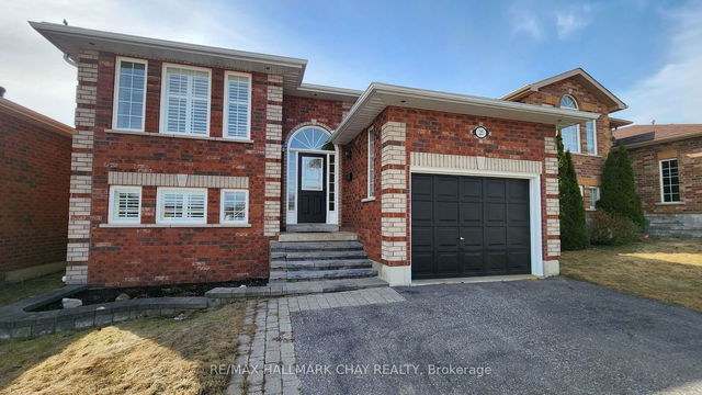 25 Forest Dale Drive