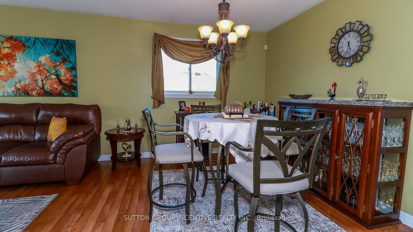 Listing Image 20