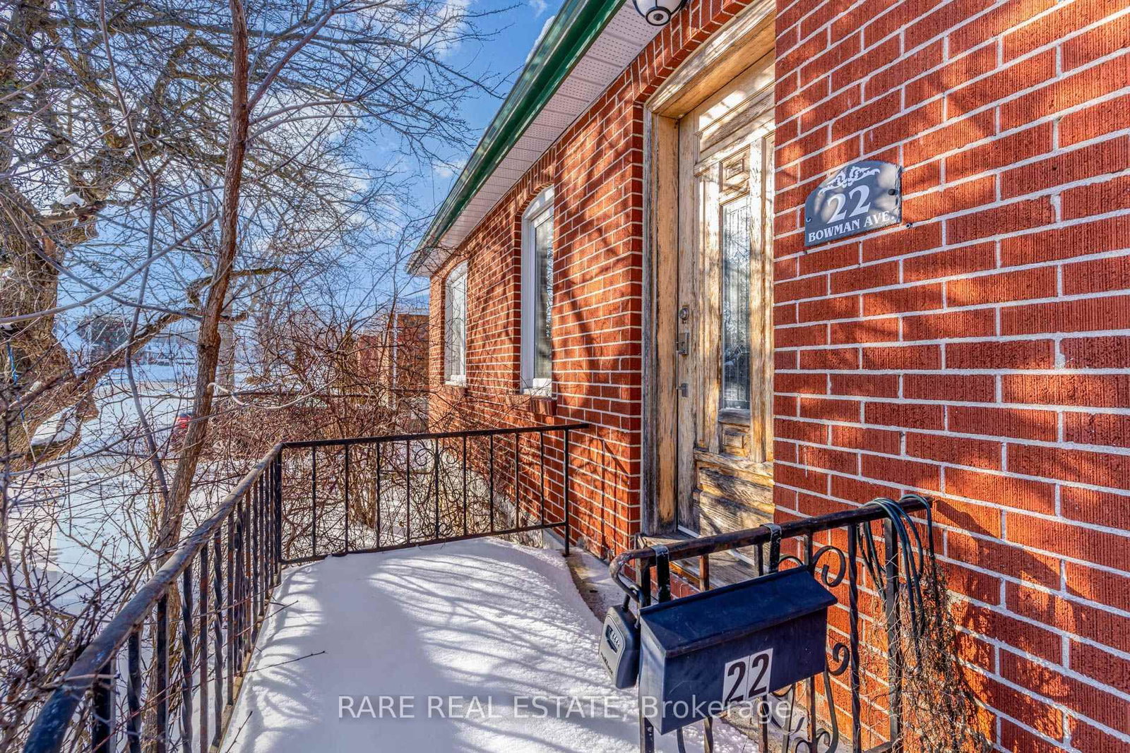 Listing Image 3