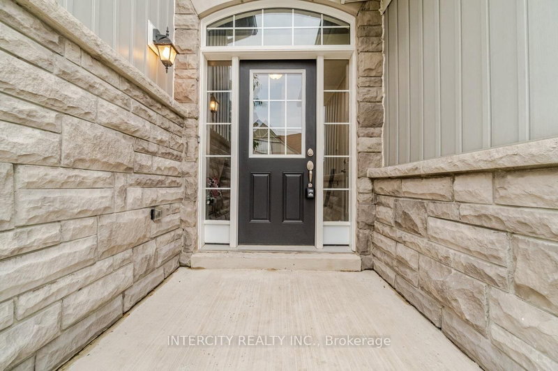 20 Leeward Circ, Wasaga Beach, L9Z 0E9 | Image 3