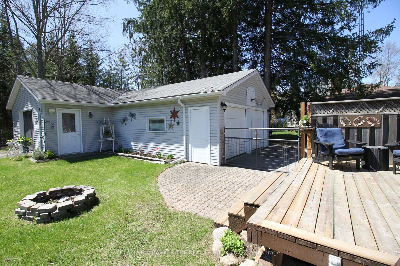 Listing Image 5
