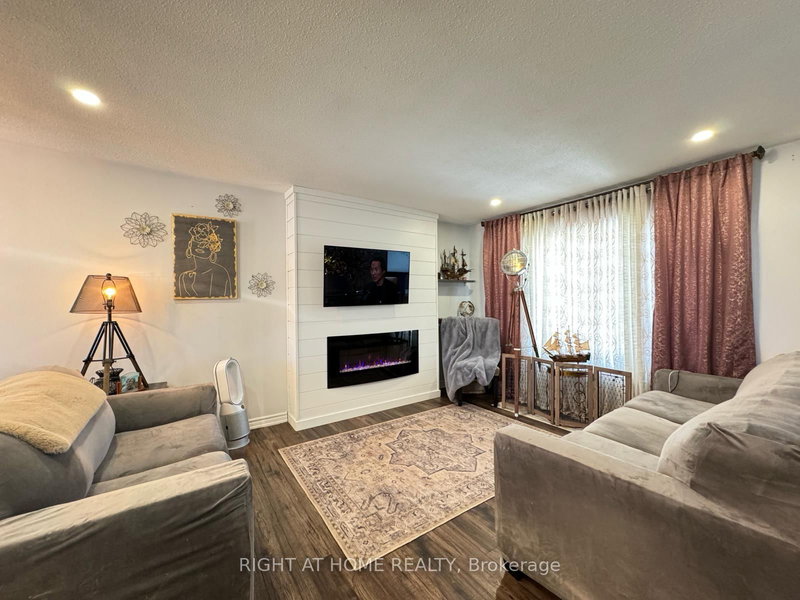 177 Shannon St, Orillia, L3V 7B6 | Image 2