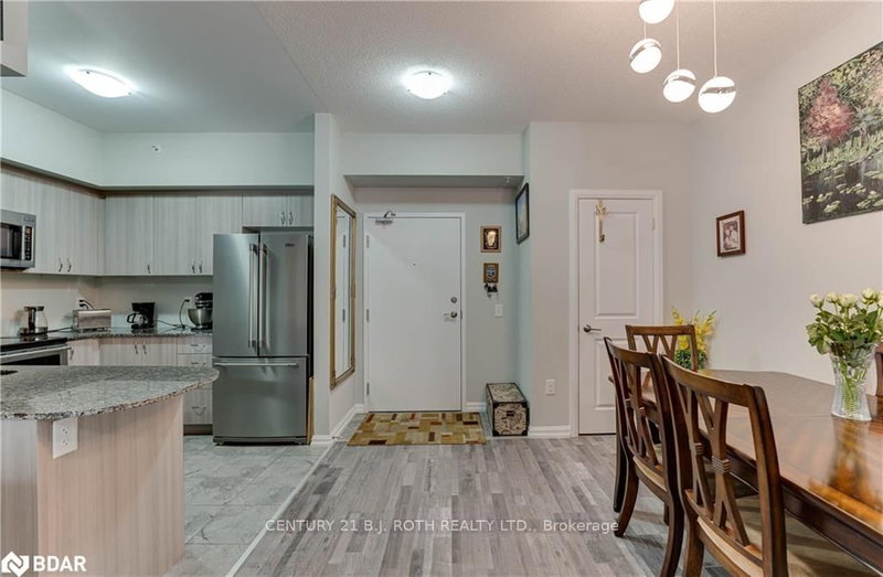 115 - 302 ESSA Rd, Barrie, L9J 0H3 | Image 2