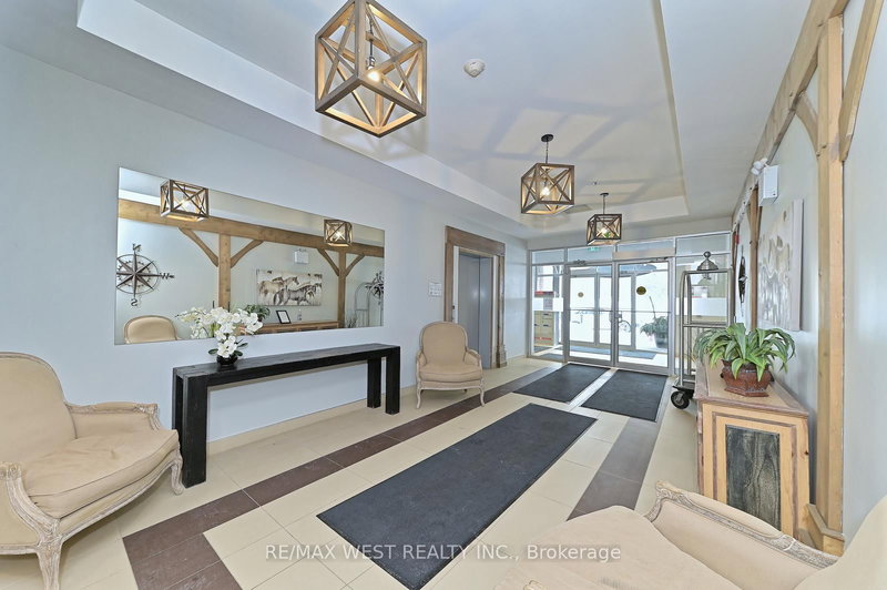 408 - 40 Horseshoe Blvd, Oro-Medonte, L4M 4Y8 | Image 2