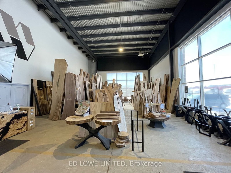 69 Saunders Rd, Barrie, L4N 9A7 | Image 3