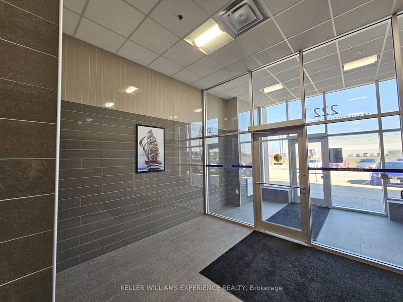 15 - 222 Mapleview Dr W, Barrie, L4N 9E7 | Image 3