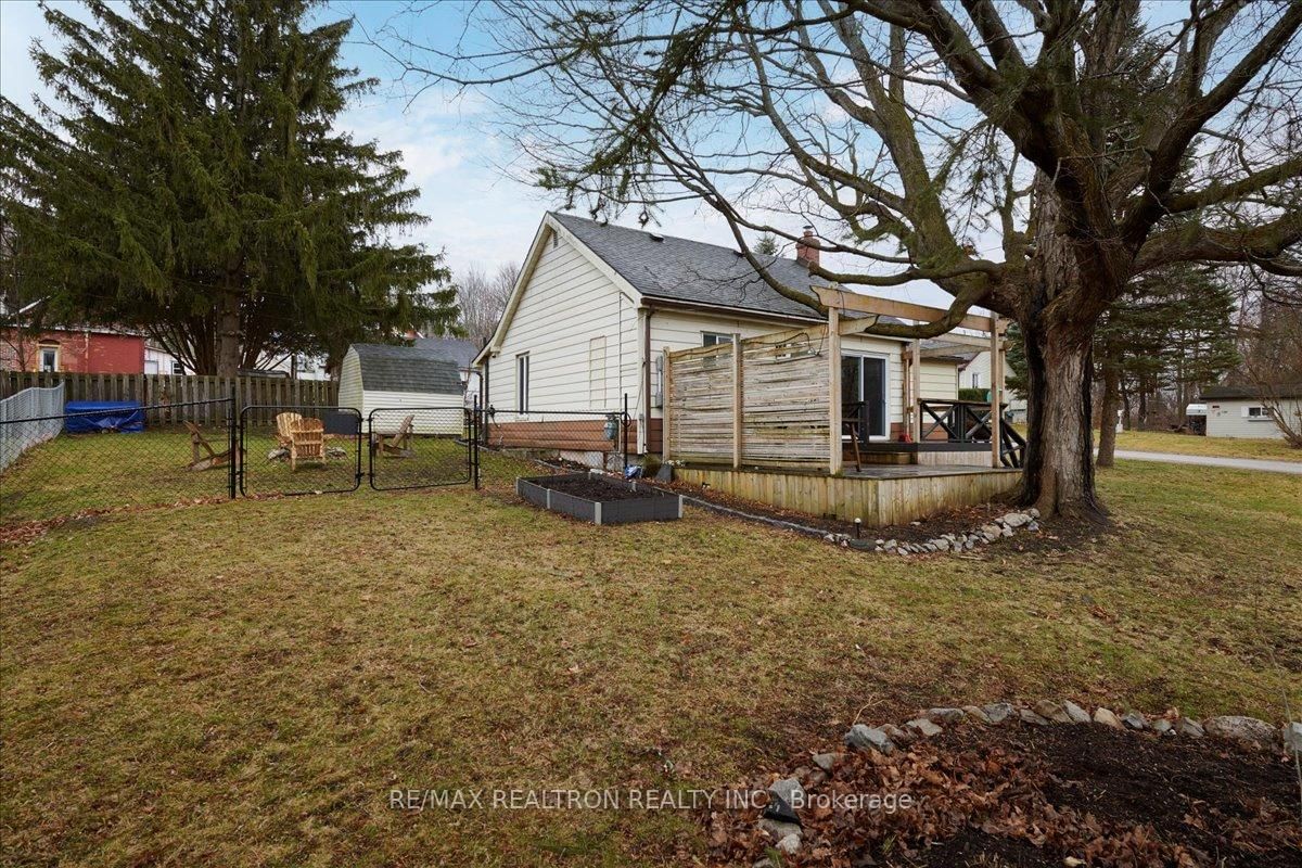 Listing Image 18