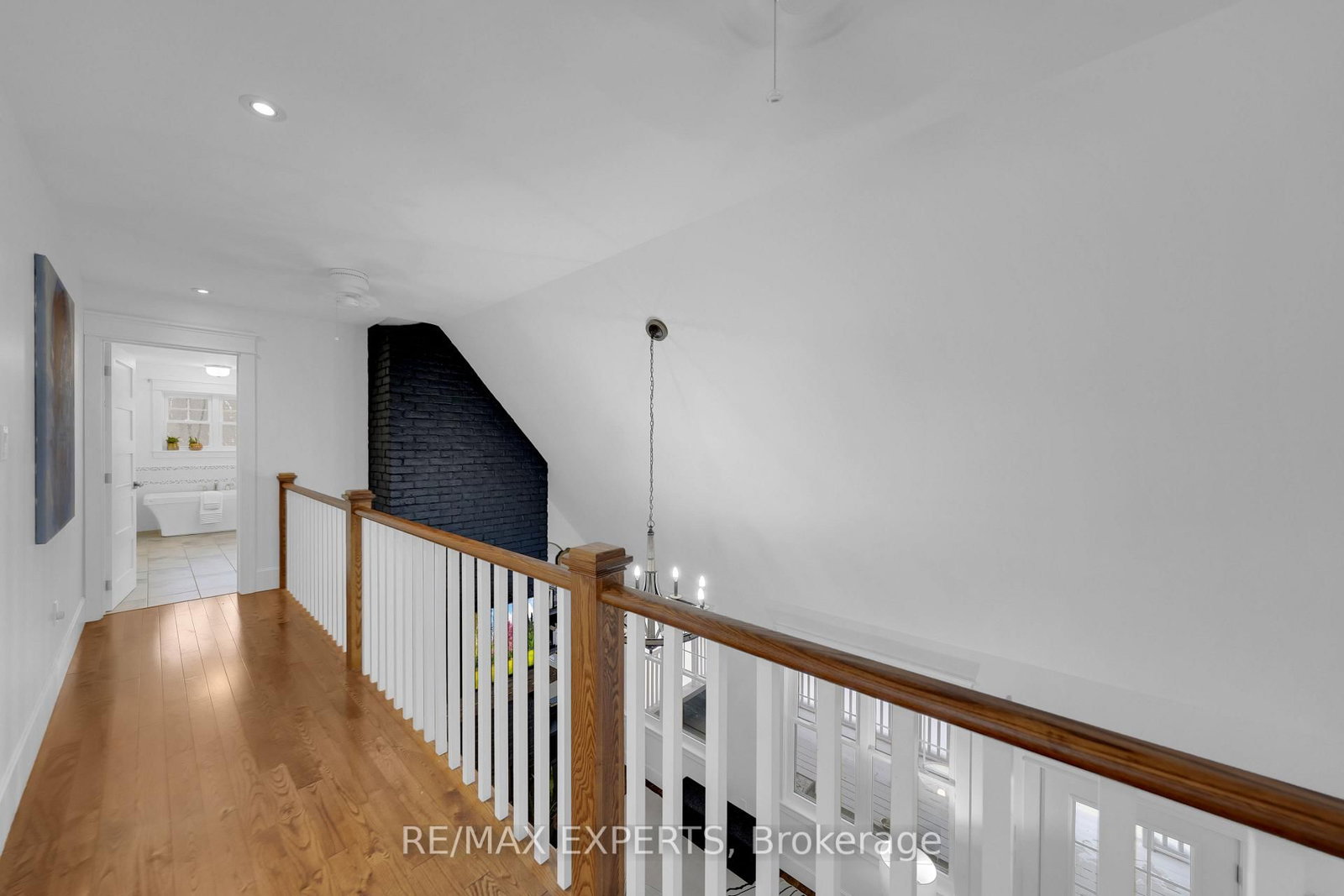 Listing Image 24