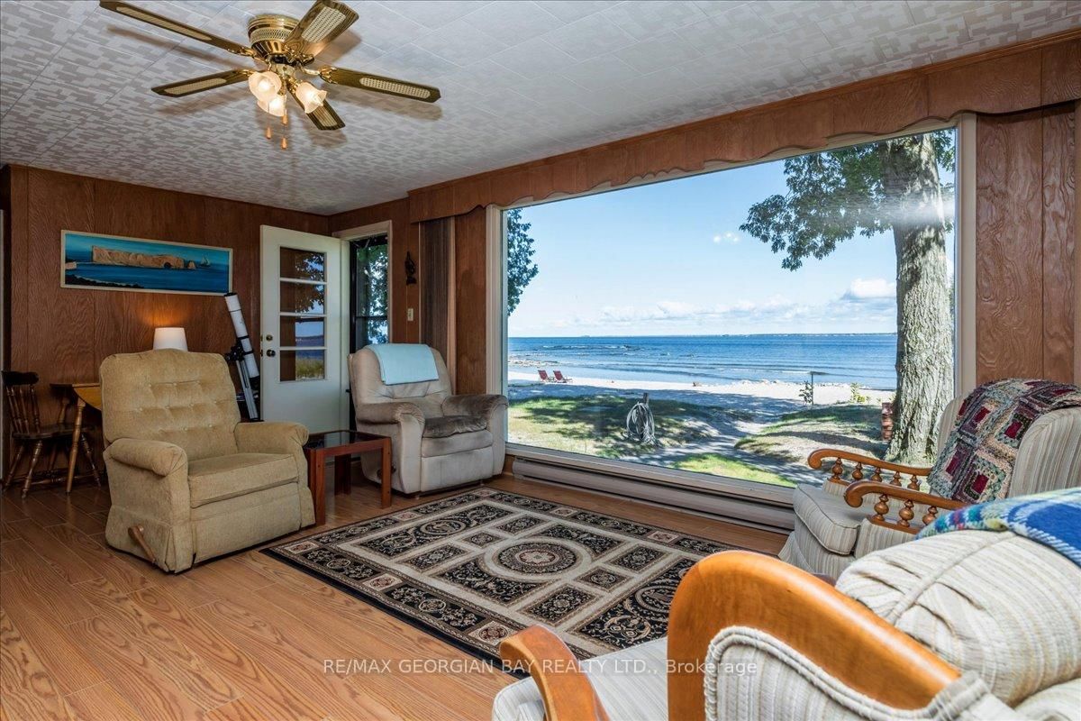 Detached House sold at 1777 Champlain Road, Tiny, Rural Tiny, L9M 0B6 - MLS: S8125598