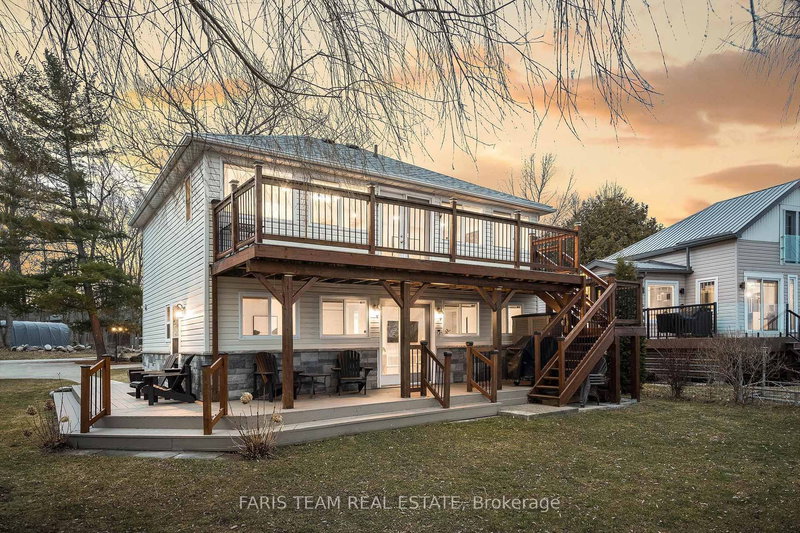 282 Robins Point Rd, Tay, L0K 2A0 | Image 2