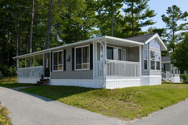 89 Madawaska Tr  Wasaga Beach, L9Z 1X7 | Image 2