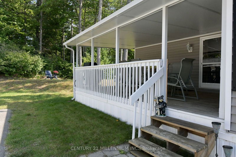 89 Madawaska Tr  Wasaga Beach, L9Z 1X7 | Image 3