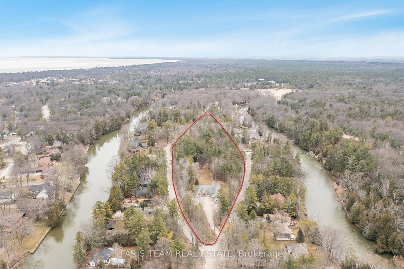 138 Knox Rd E, Wasaga Beach, L9Z 2T5 | Image 3