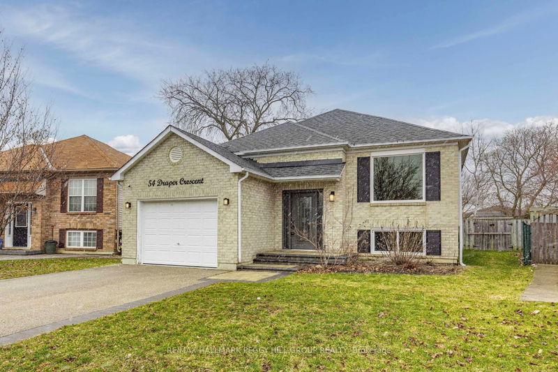 home for sale on 54 Draper Crescent