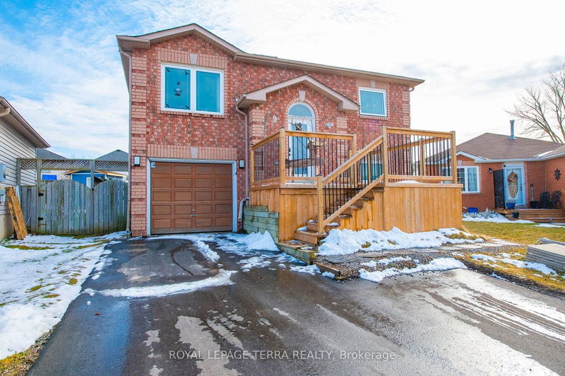 home for sale on 9 Waddington Crescent