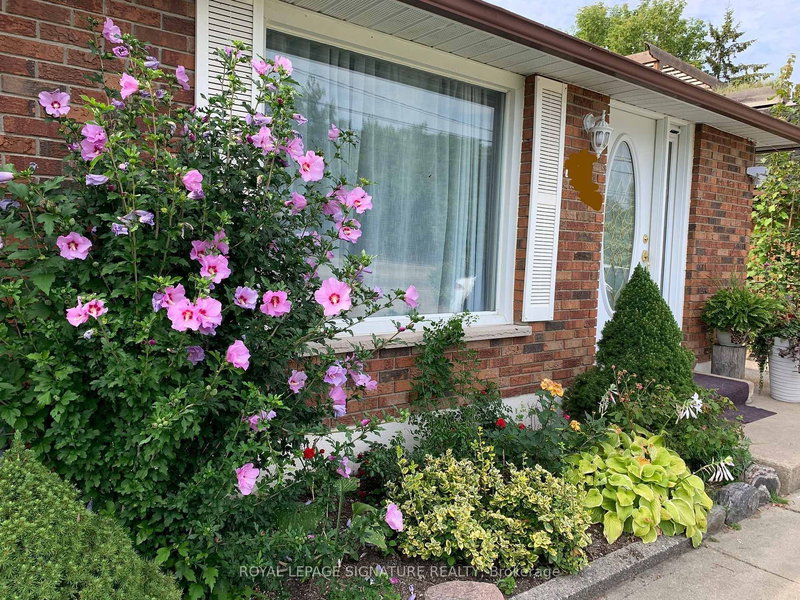 1200 Mosley St, Wasaga Beach, L9Z 2E7 | Image 2