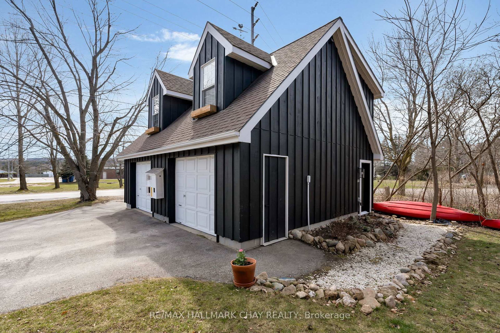Listing Image 33