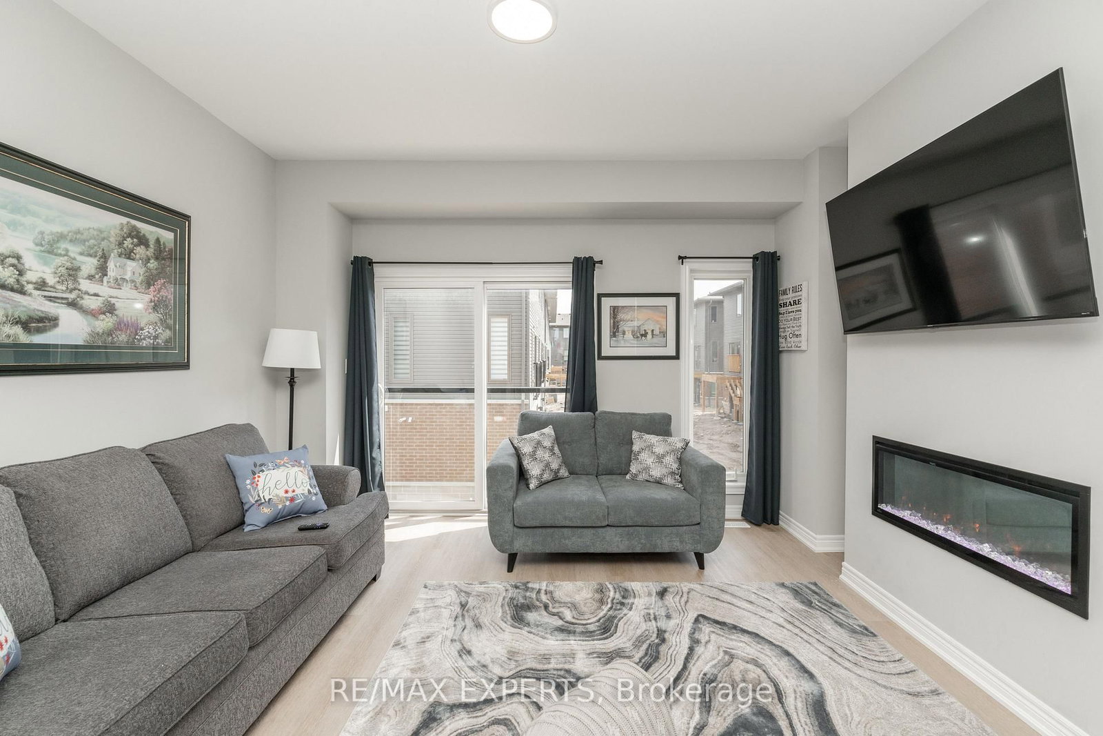 Listing Image 7