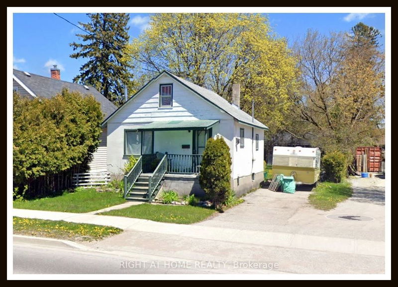 home for sale on 92 Westmount Drive N