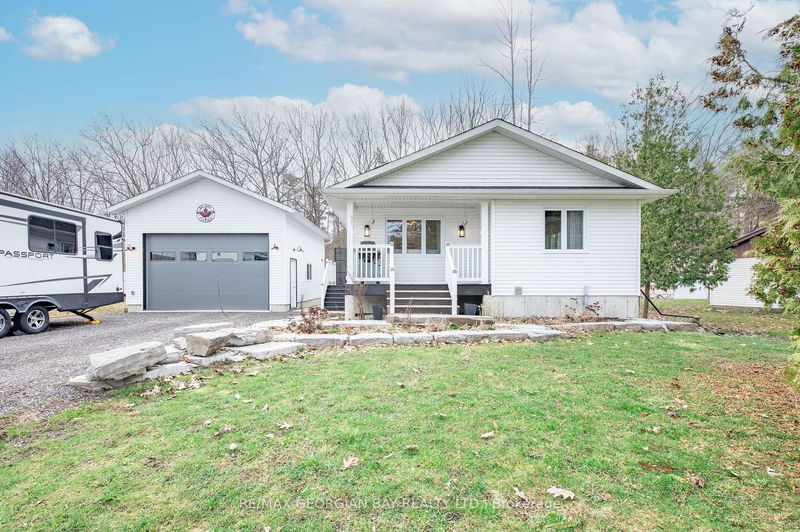home for sale on 441 Sturgeon Bay Road