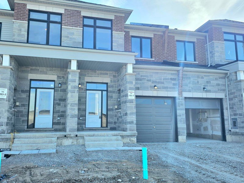 home for lease on 21 Milady Crescent