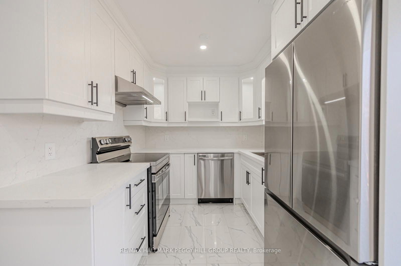 3 Coleman Dr, Barrie, L4N 0R5 | Image 3