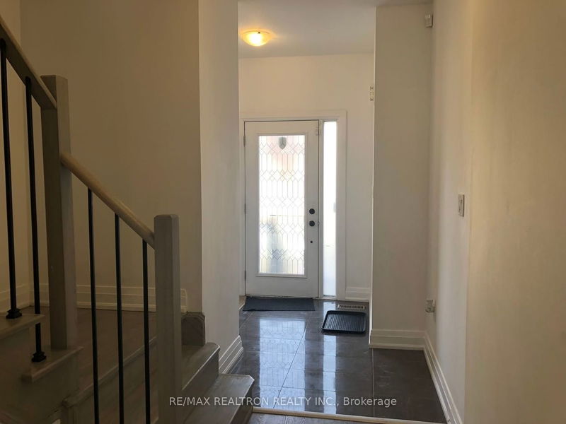 home for lease on 133 Gateland Drive