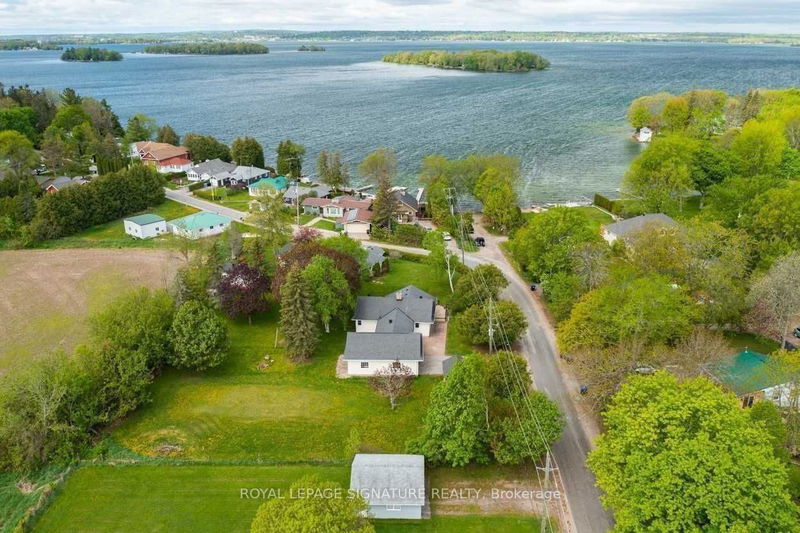 home for lease on 5565 Fawn Bay Road
