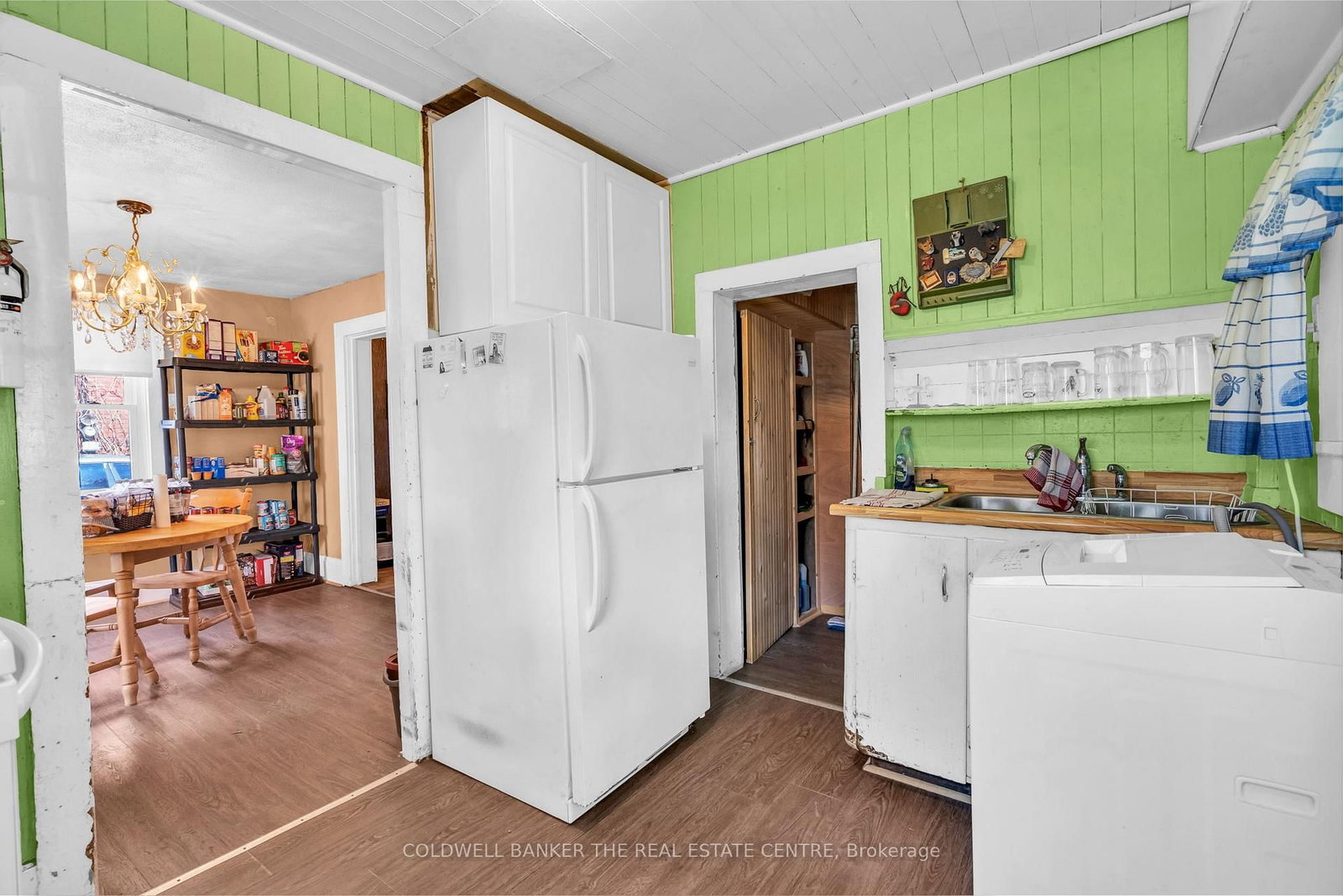 Listing Image 7