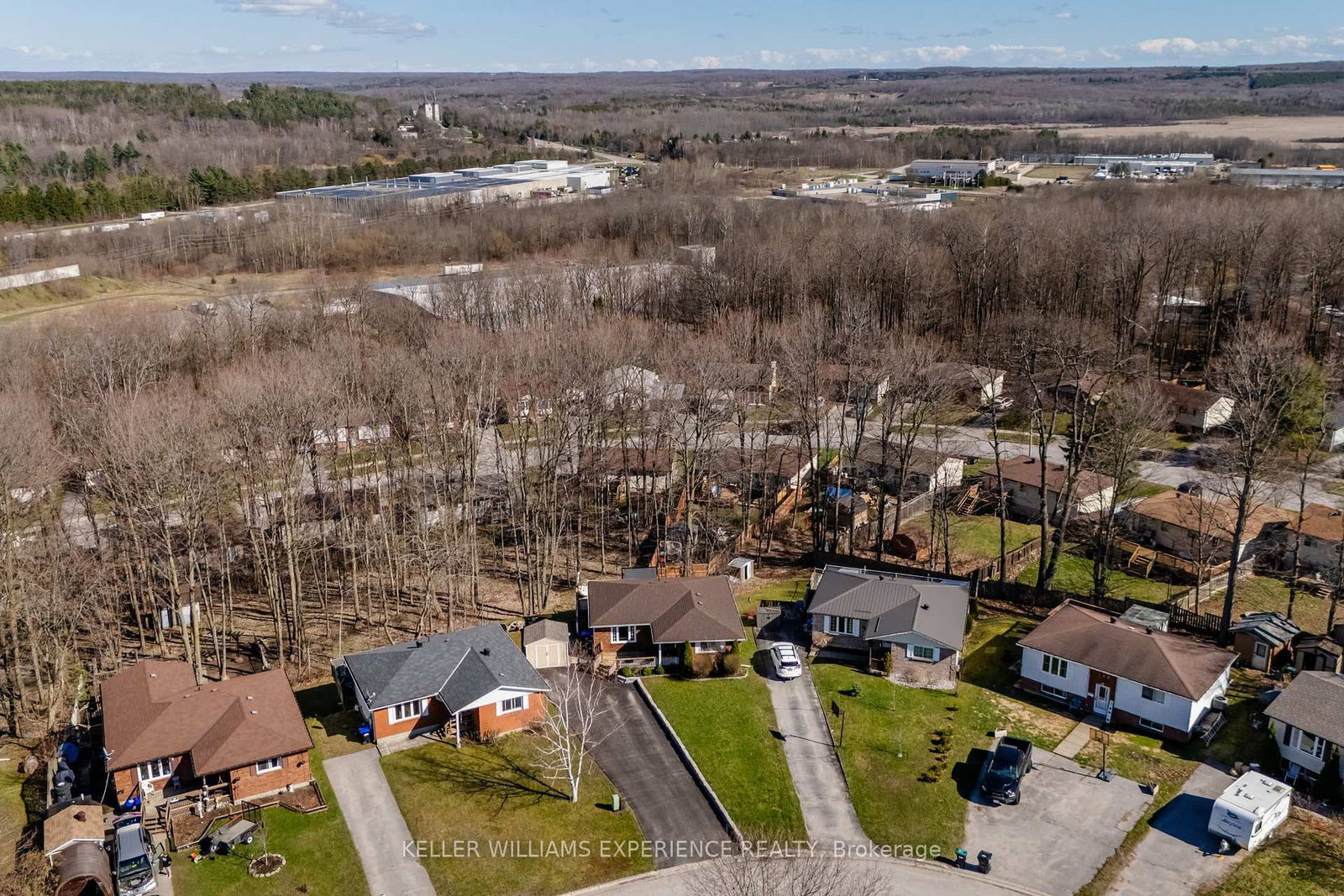 Listing Image 3