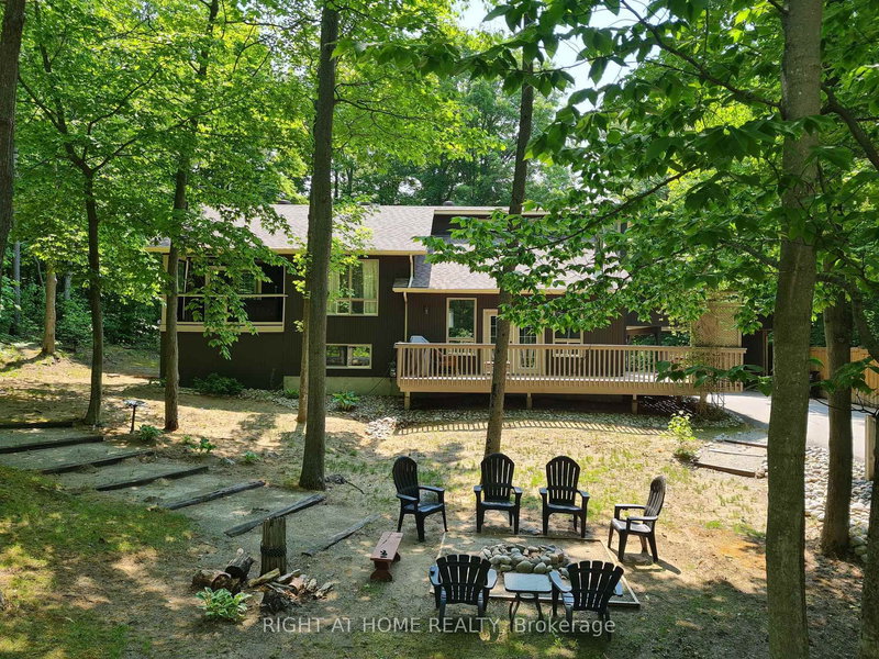 158 Desroches Tr, Tiny, L9M 0H9 | Image 3