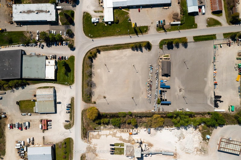 50 Jamieson Dr, Oro-Medonte, L3V 0H8 | Image 2