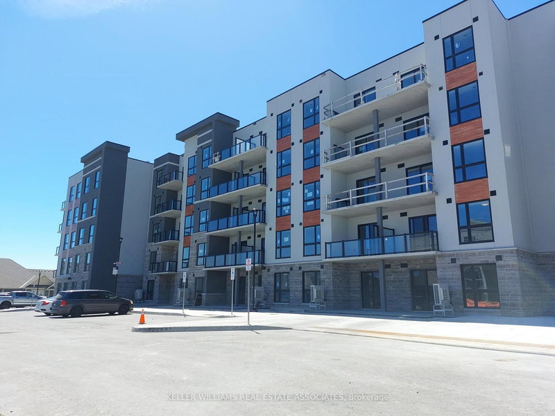 108 - 4 Kimberly Lane, Collingwood, L9Y 5T6 | Image 2