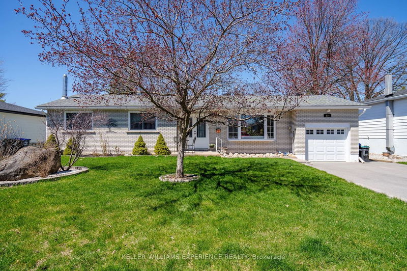 home for sale on 970 Howard Street
