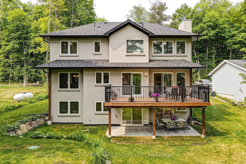 77 Polish Ave  Penetanguishene, L9M 1W8 | Image 3