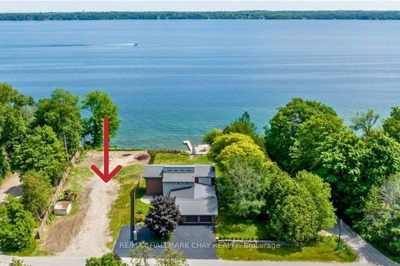 home for sale on 27 Bay Street