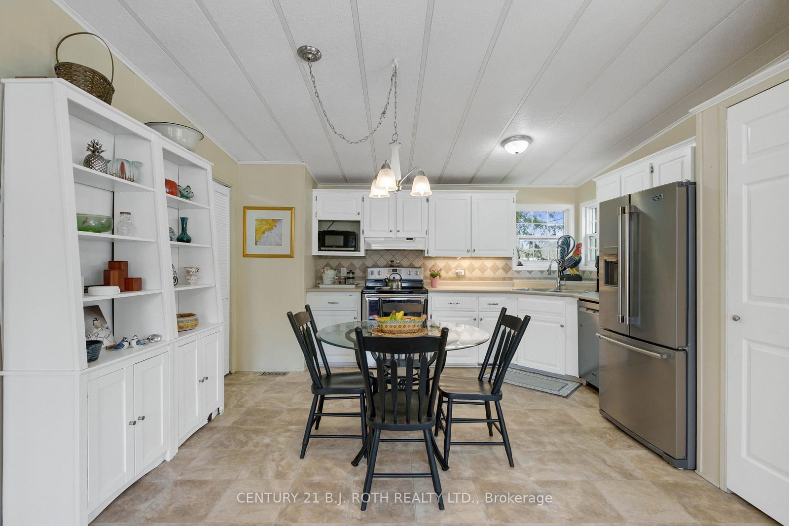 Listing Image 7